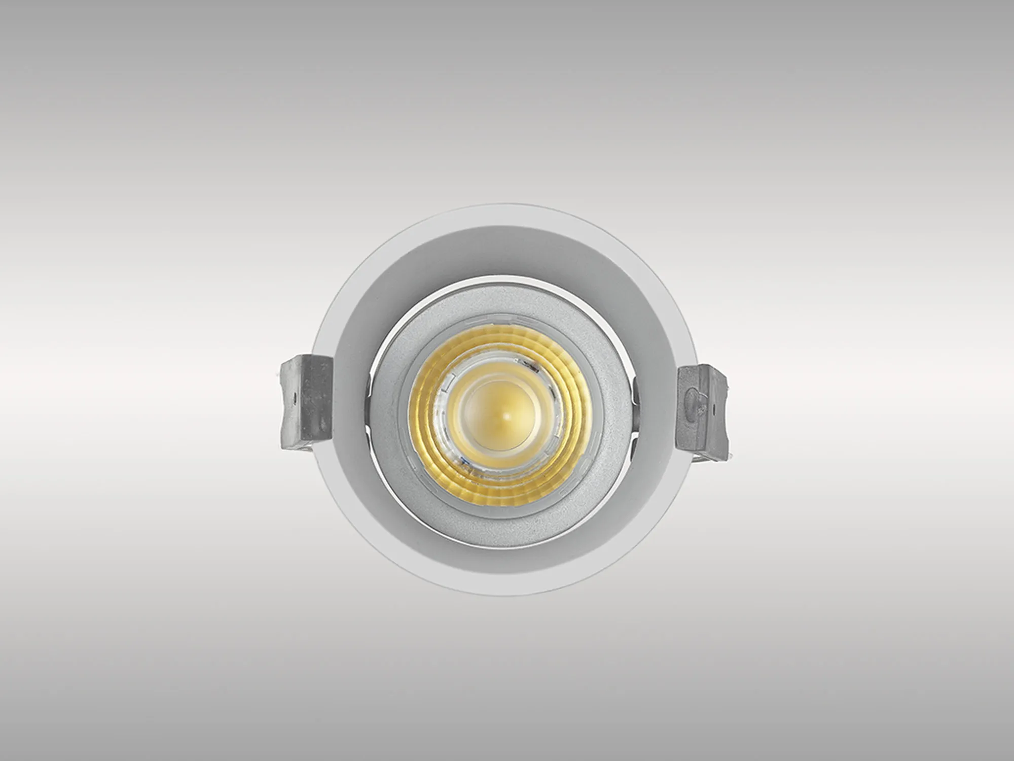 Bania A 9 Powered by Tridonic  9W 2700K 770lm 24° CRI>90 LED Engine, 250mA Silver Adjustable Recessed Spotlight, IP20 DM201664  Dlux Bania A 9